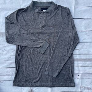 Men’s grey long sleeve shirt- large